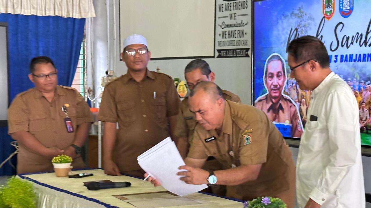 Pisah Sambut Kepala Sekolah SMAN 3 Banjarmasin